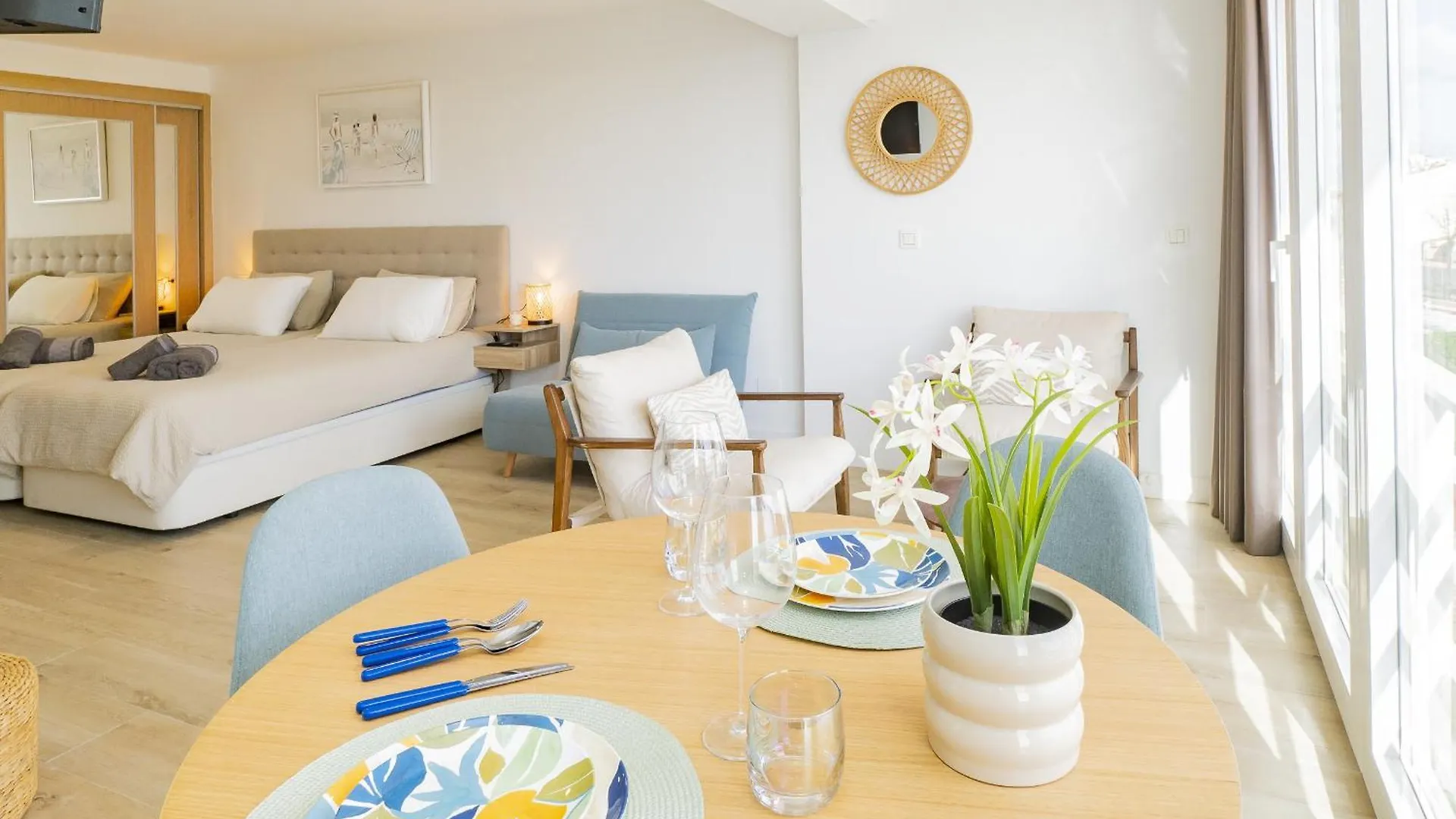 Cubo'S Sea View Beach & Fun Eurosol Torremolinos 0*,